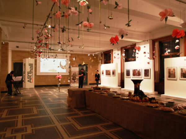 Коктейл във VIVACOM Art Hall – 6.11.2013г.