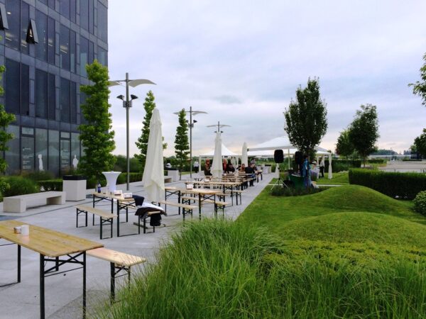 Тийм билдинг с BBQ на летище София – 27.06.2015г.