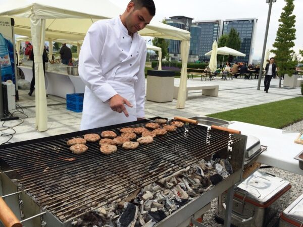 Тийм билдинг с BBQ на летище София – 27.06.2015г.